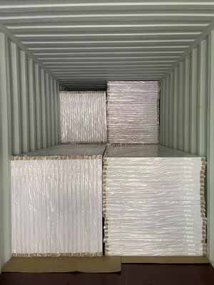 comprare Palla di schiuma leggera e resistente in PVC OEM per interni ed esterni online manufacture