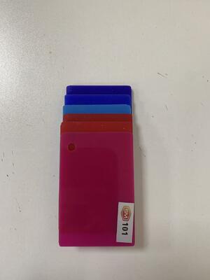 comprare 20mm Thick Fade-Resistant Colored Cast Acrylic Sheet for Indoor and Outdoor Applications online manufacture