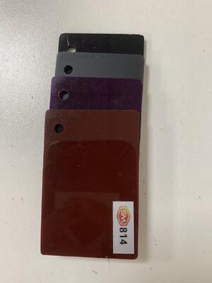 25 mm di foglio acrilico colorato di alta trasparenza con superficie resistente agli graffi